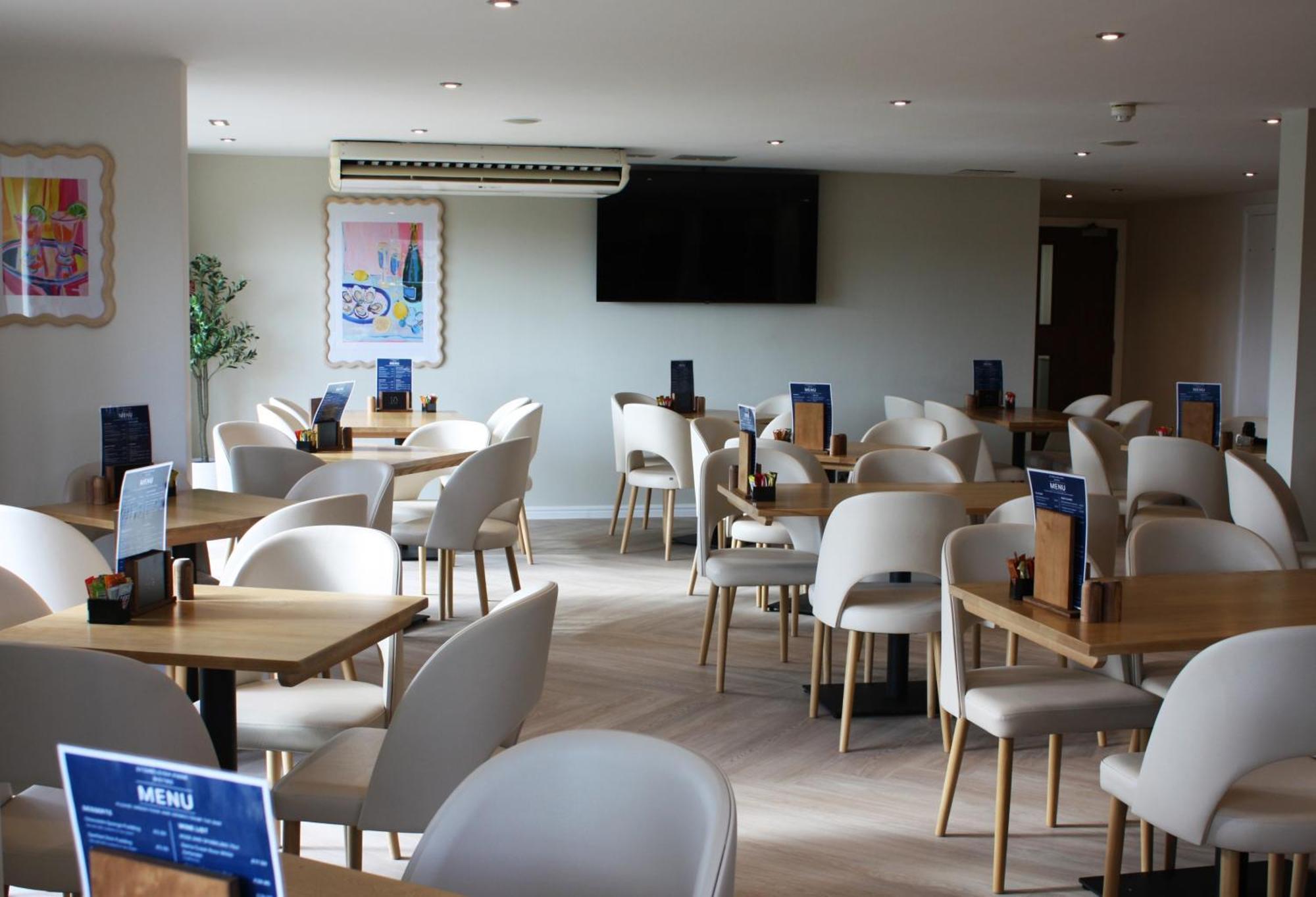 Stoneleigh Park Lodge Ashow Экстерьер фото